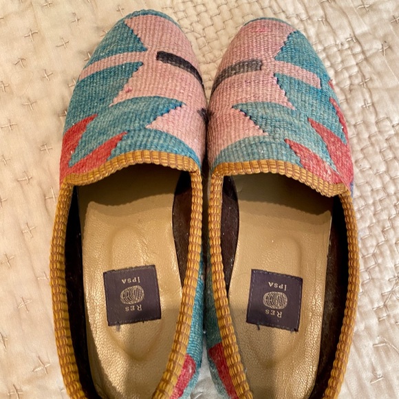 Res Ipsa | Kilim Loafers - Picture 4 of 6